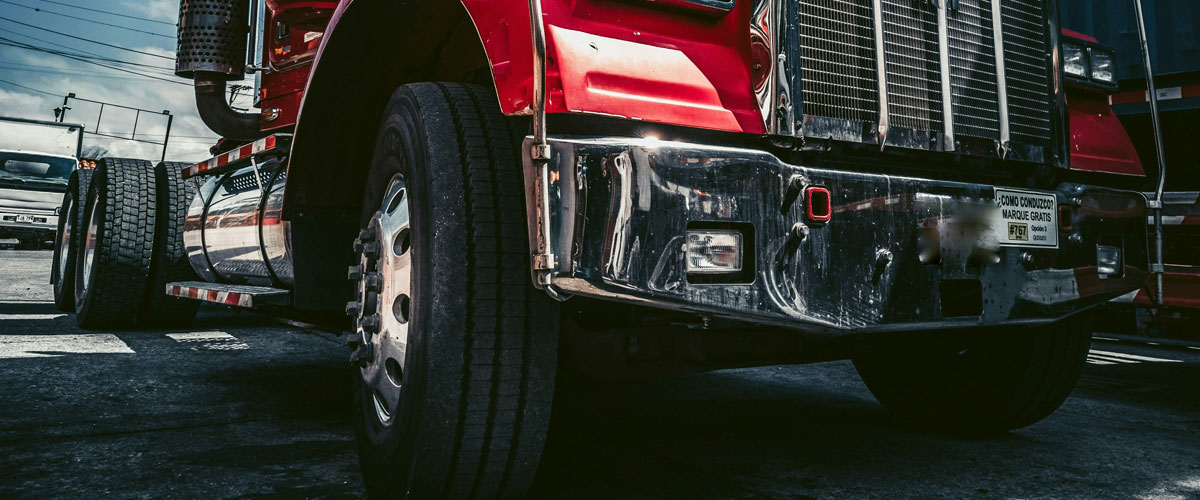 La importancia de conocer el área de contacto de una llanta con Termillantas